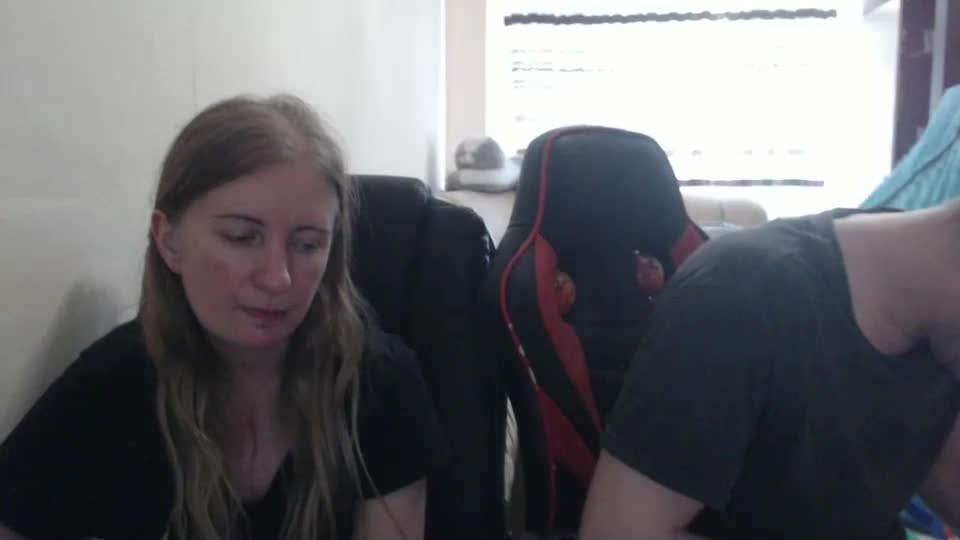 jenisandpeter Live Sex December 14, 2025