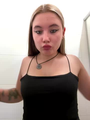 StephanieMur Live Sex December 18, 2025