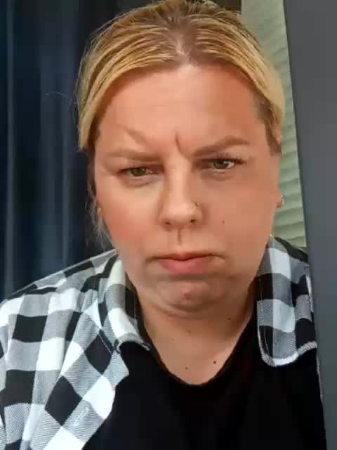 blondy_girl1499 Live Sex December 17, 2025