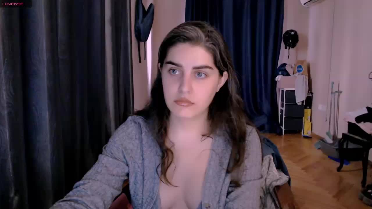 Roselina Live Sex December 13, 2025