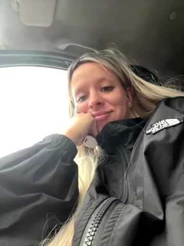 LikaCat Live Sex December 17, 2025