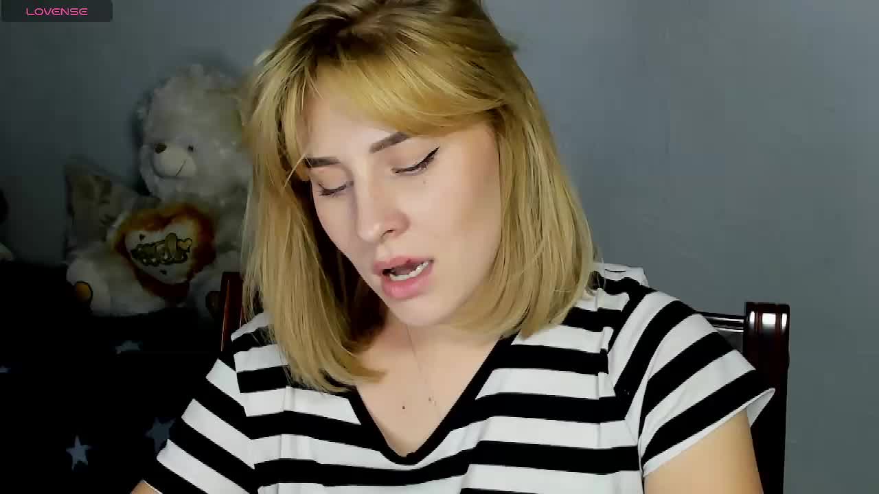 KissyKristy Live Sex December 17, 2025