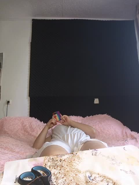 Kakdelaman Live Sex December 14, 2025