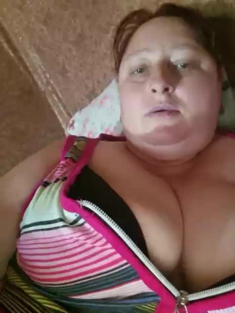 vkusnyashka16 Live Sex December 15, 2025