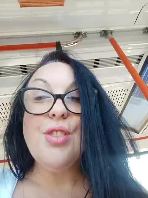 ViktoryDimond Live Sex December 17, 2025