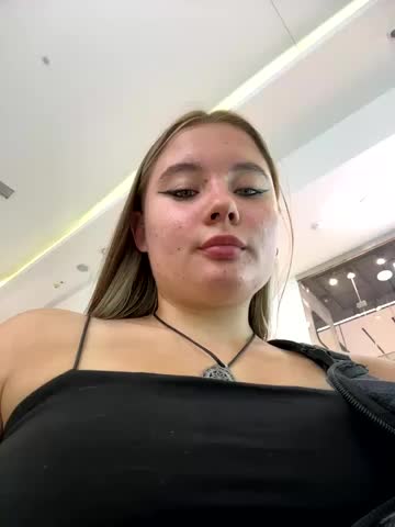 StephanieMur Live Sex December 18, 2025