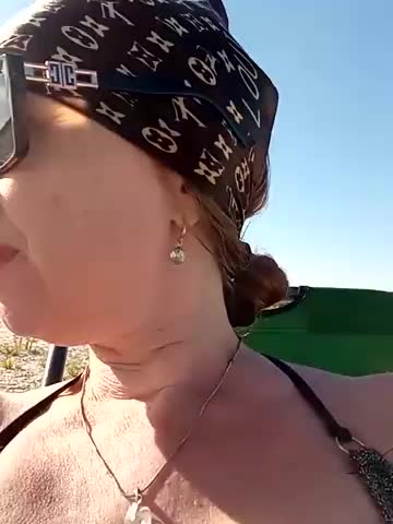 BlueHOT-MILf Live Sex December 17, 2025