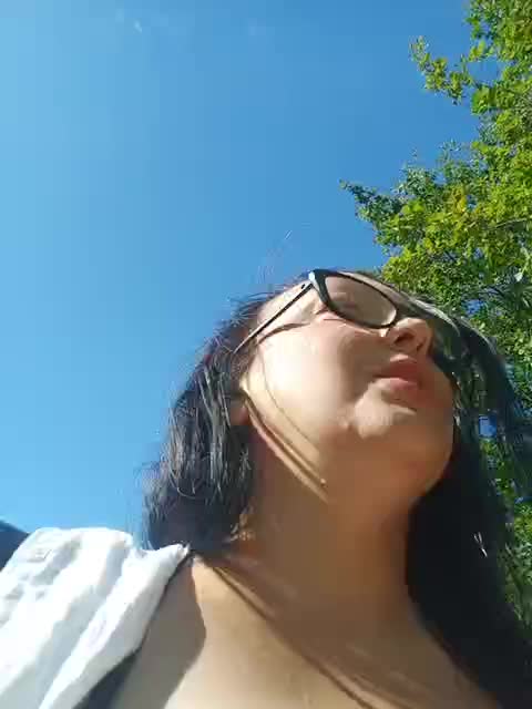 ViktoryDimond Live Sex December 17, 2025