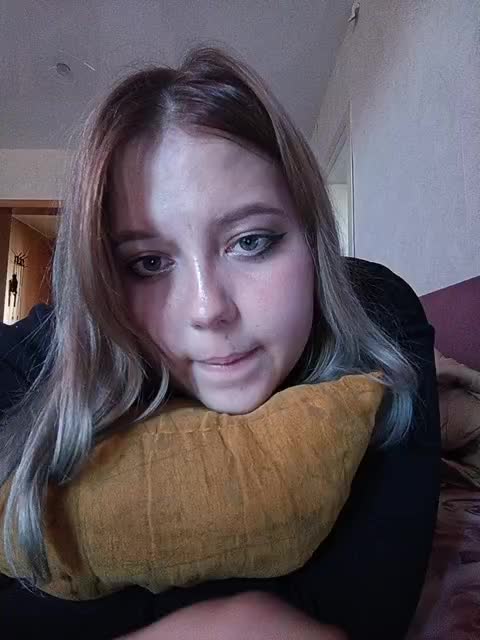 Vaverina Live Sex December 14, 2025