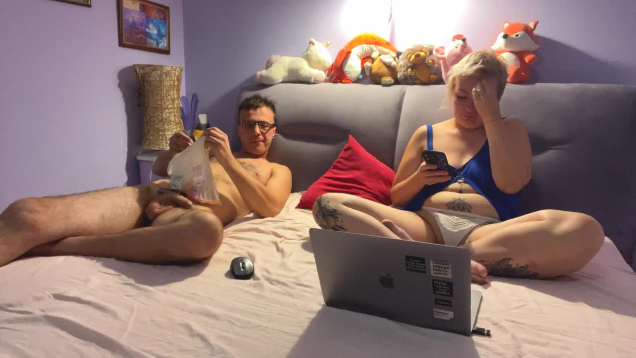 Oksana494 Live Sex December 15, 2025