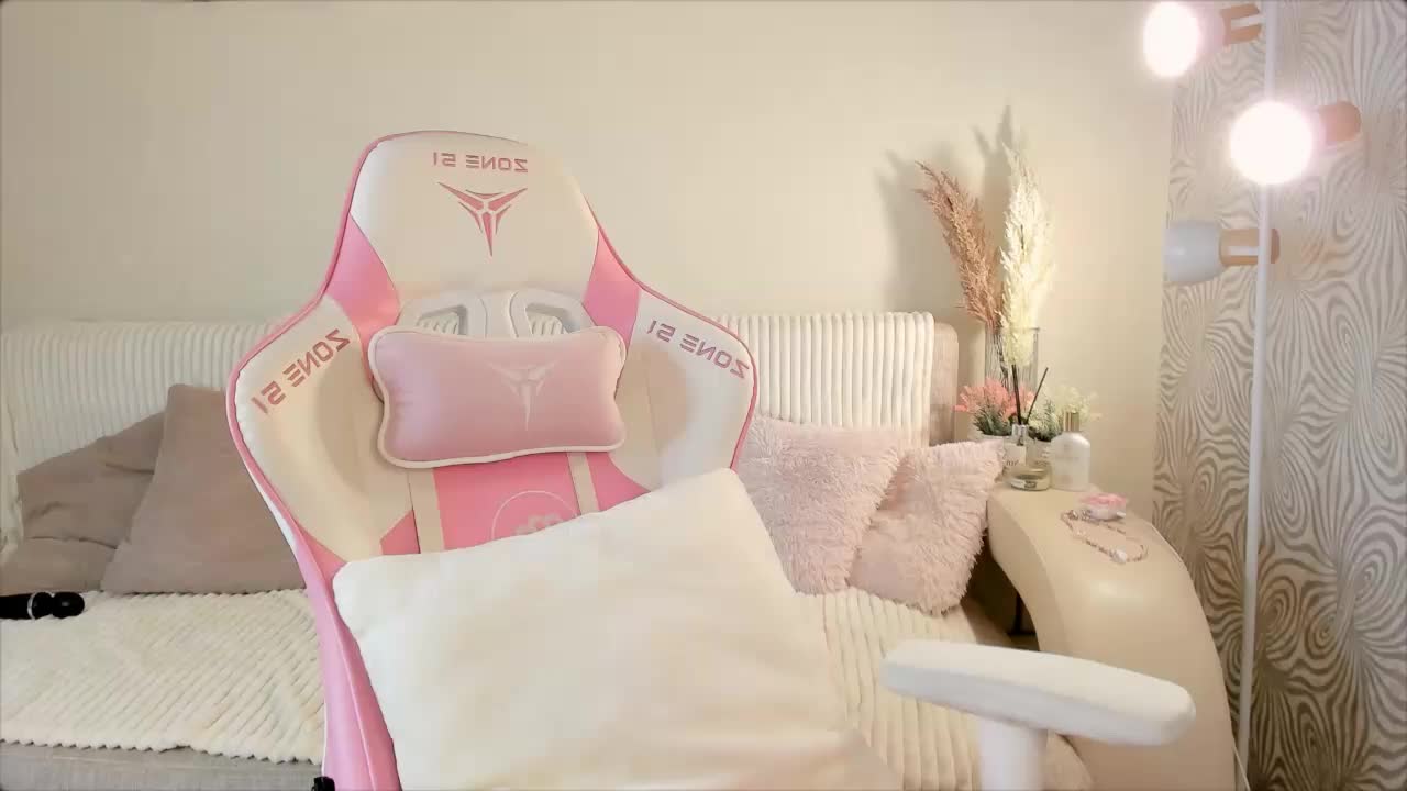 tinyrony Live Sex December 12, 2025