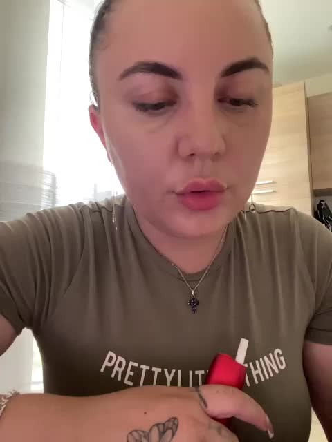 Sonya_ Live Sex December 14, 2025