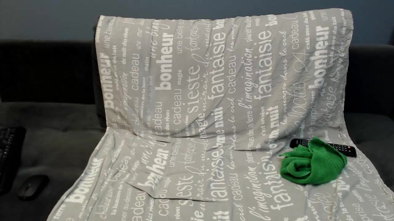 Cherryhell Live Sex December 15, 2025