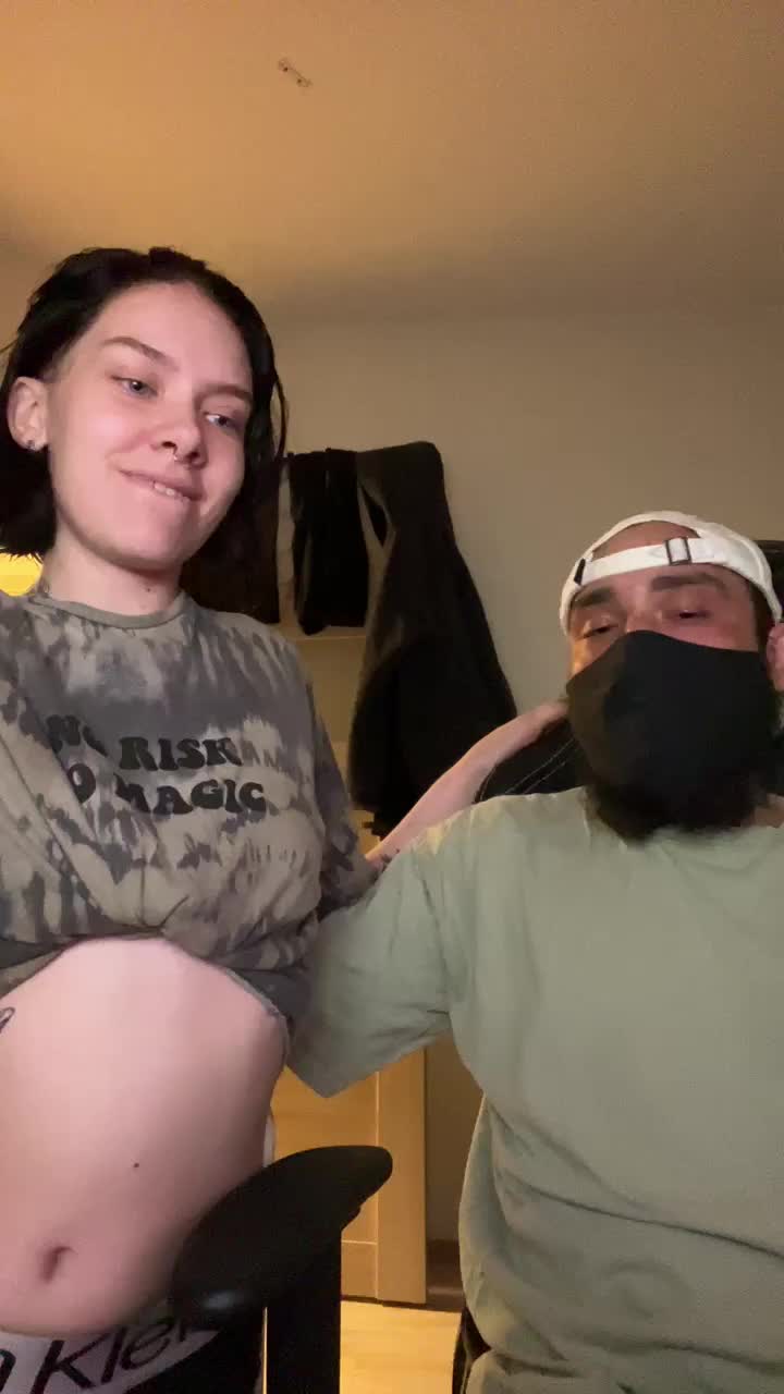 muzhzhena911 Live Sex December 15, 2025