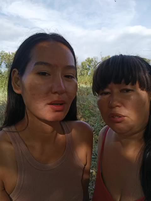 Luu-Lii77 Live Sex August 18, 2025