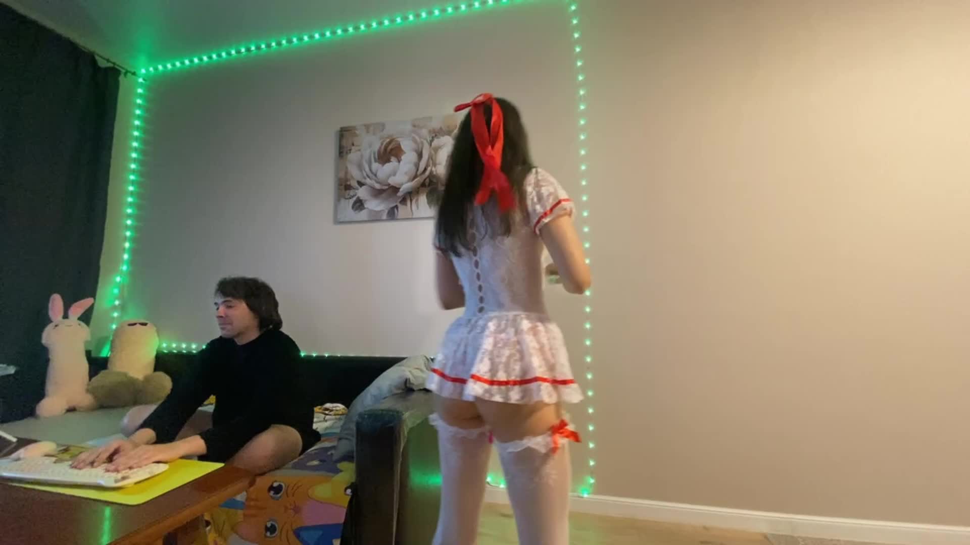 AliceSergio Live Sex December 13, 2025