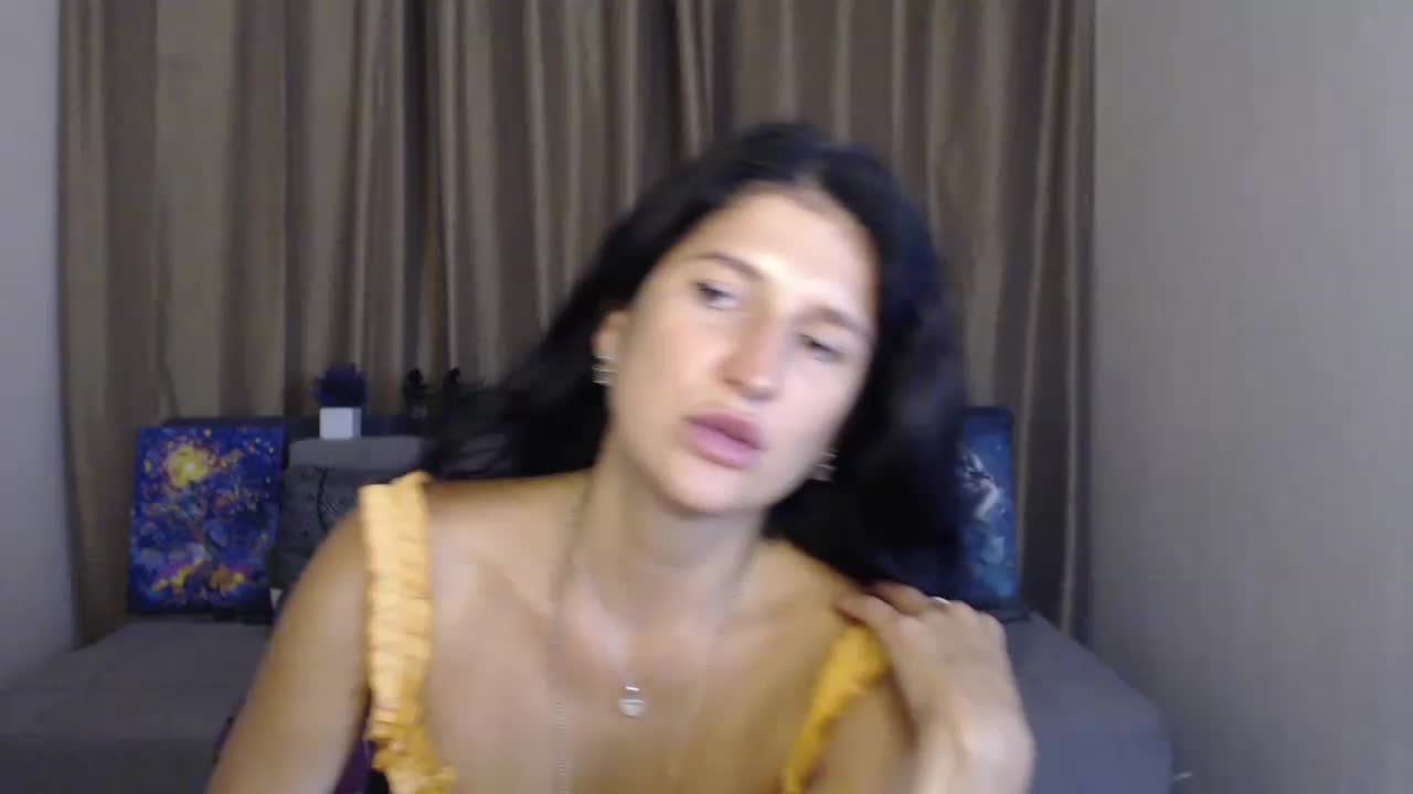 AliannaSoloKisses Live Sex December 12, 2025