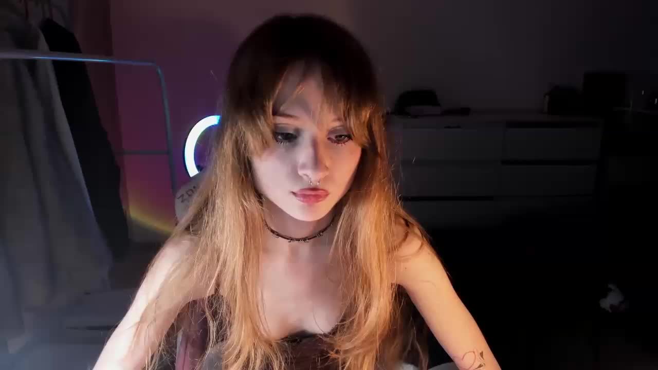 mnepohuyy Live Sex December 14, 2025