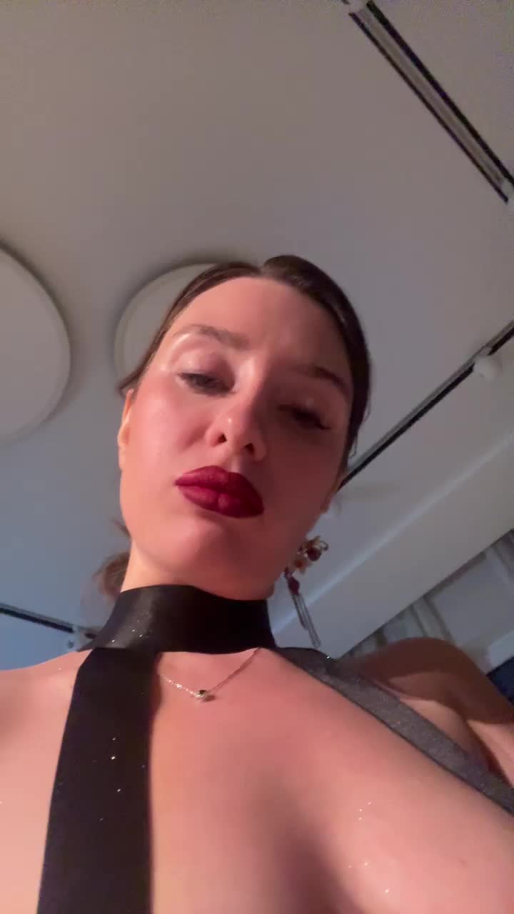 Melissa222Femdom Live Sex December 14, 2025