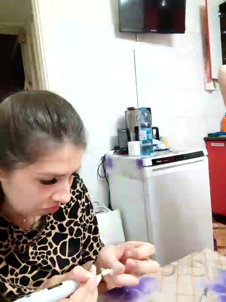 Mary34561 Live Sex December 17, 2025