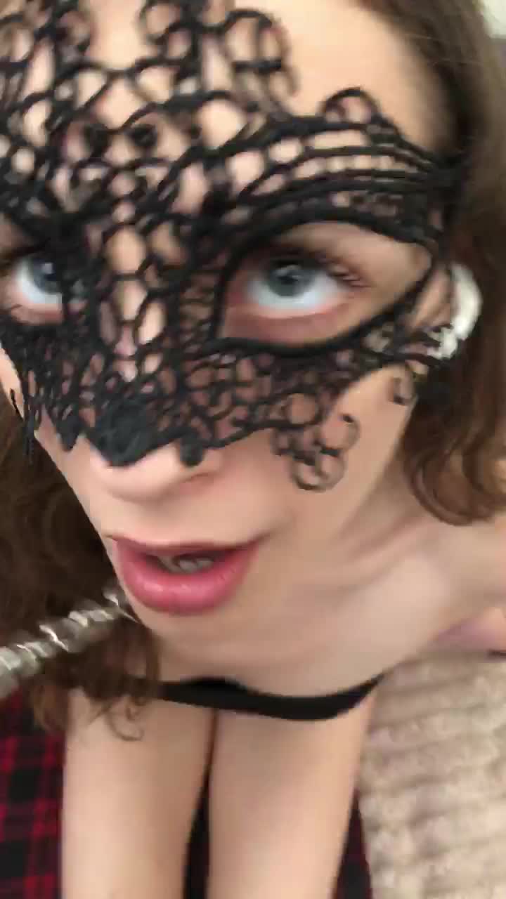 squirtproo Live Sex December 17, 2025