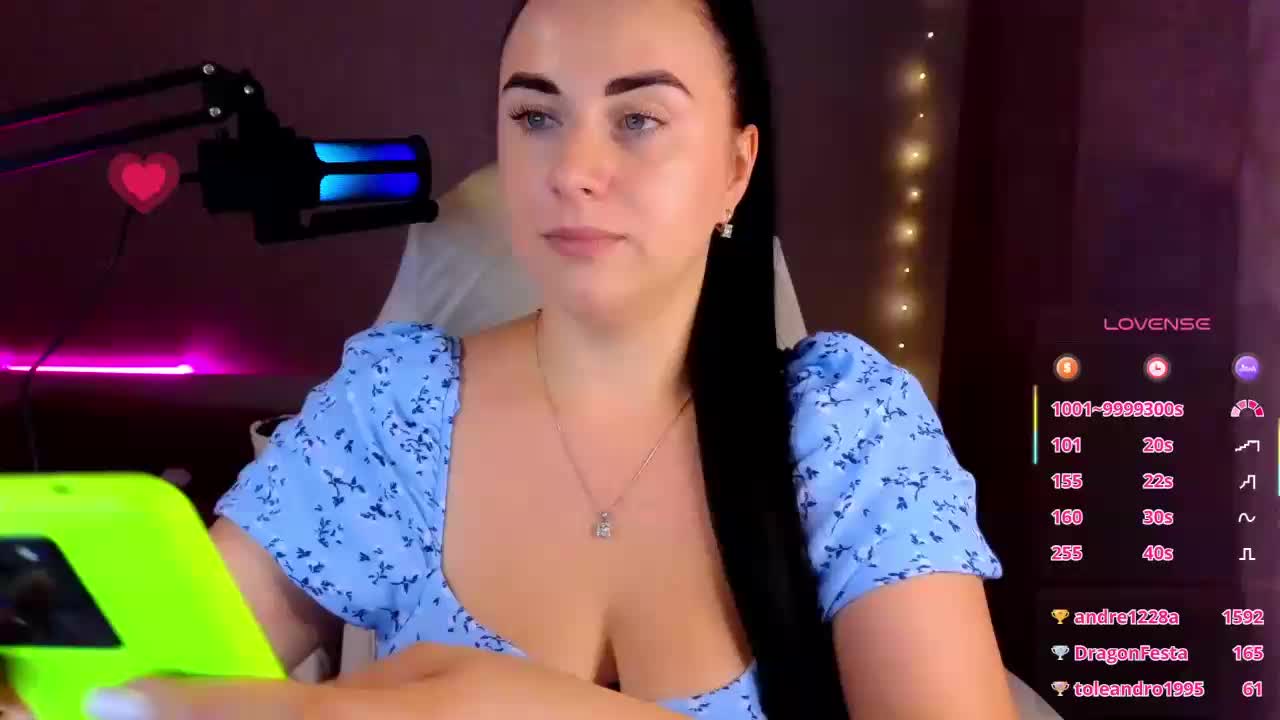 YURIEVNA13 Live Sex December 14, 2025
