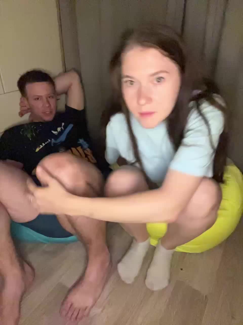 KissKissaa Live Sex December 13, 2025