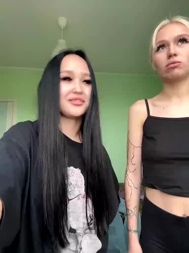 askorbinkiii Live Sex December 14, 2025