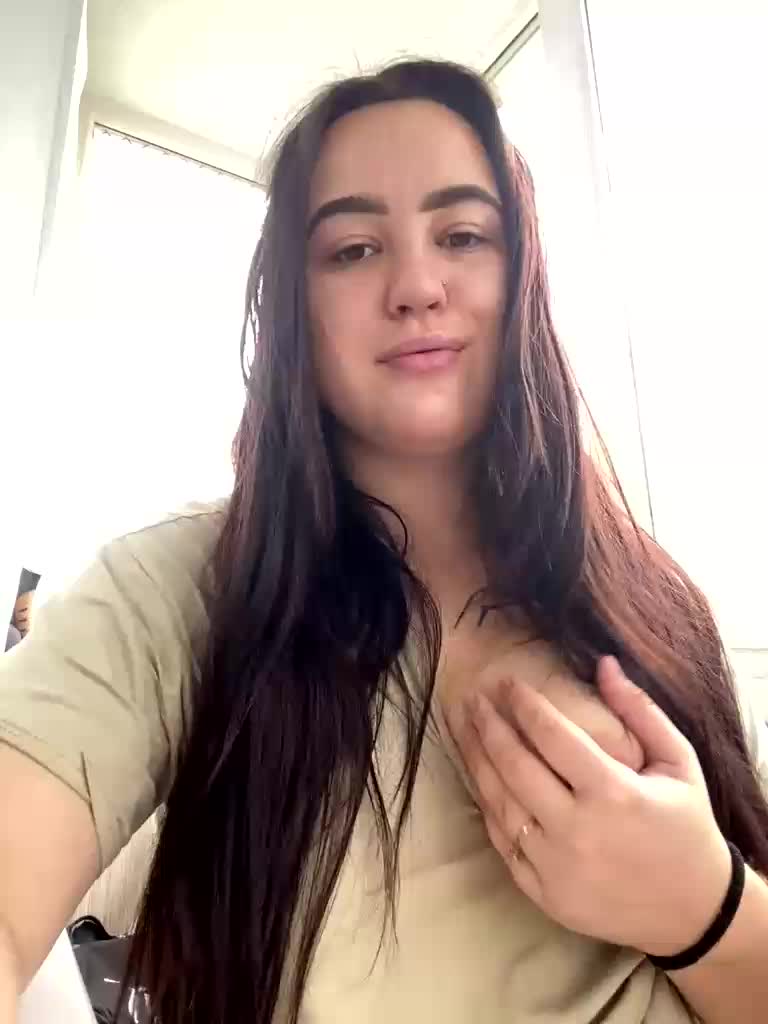 LisnoraGold Live Sex December 13, 2025