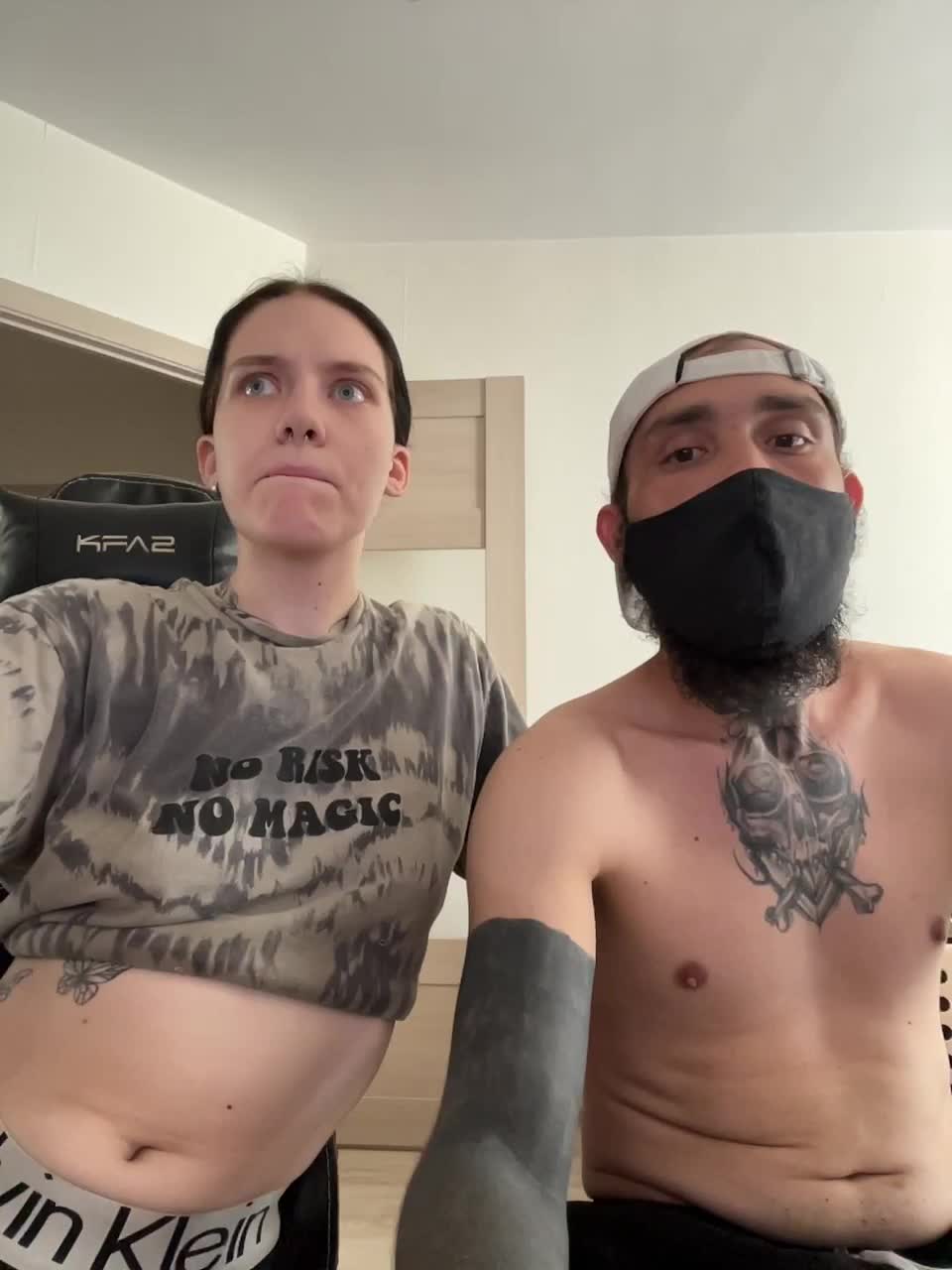 muzhzhena911 Live Sex December 15, 2025