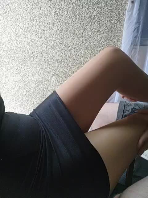 PANTYHOSECOUPLE Live Sex December 12, 2025