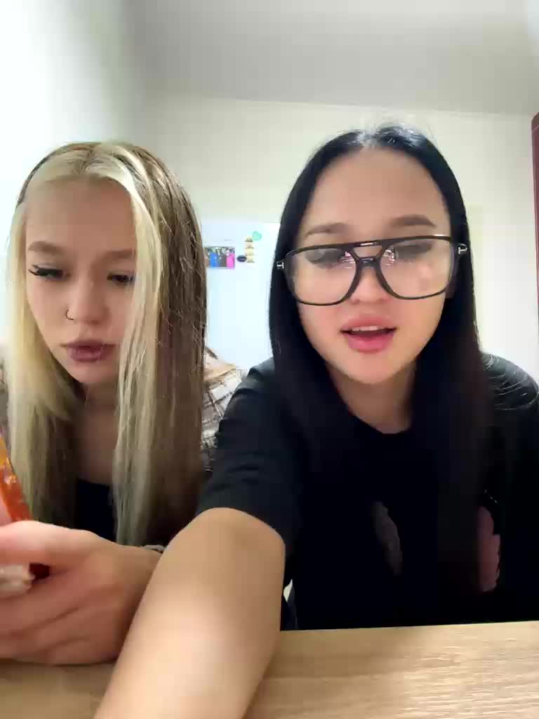 askorbinkiii Live Sex December 14, 2025