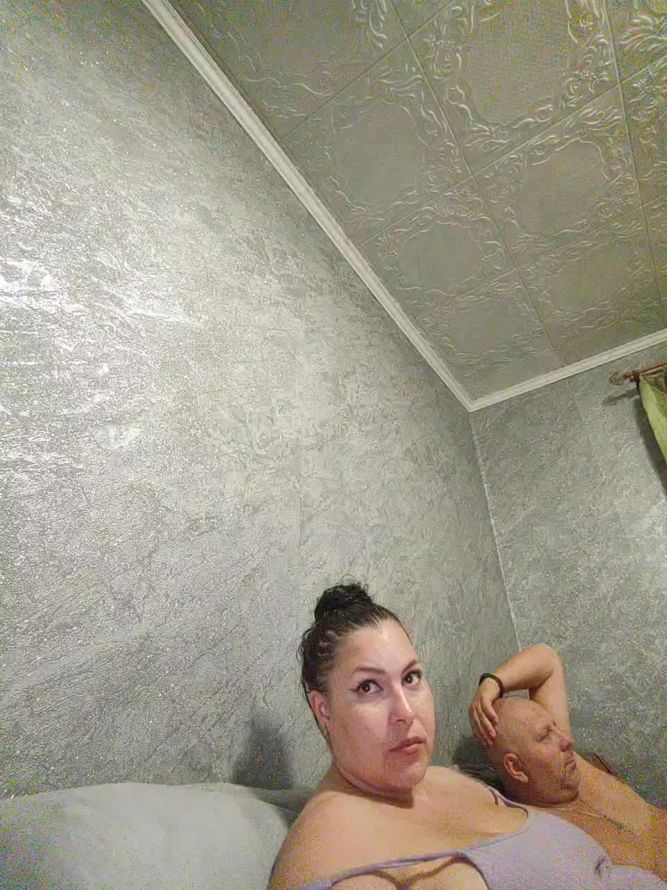 Cleopatra1990 Live Sex December 17, 2025