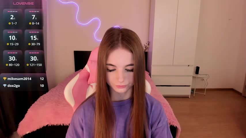 EmyClaws Live Sex August 18, 2025