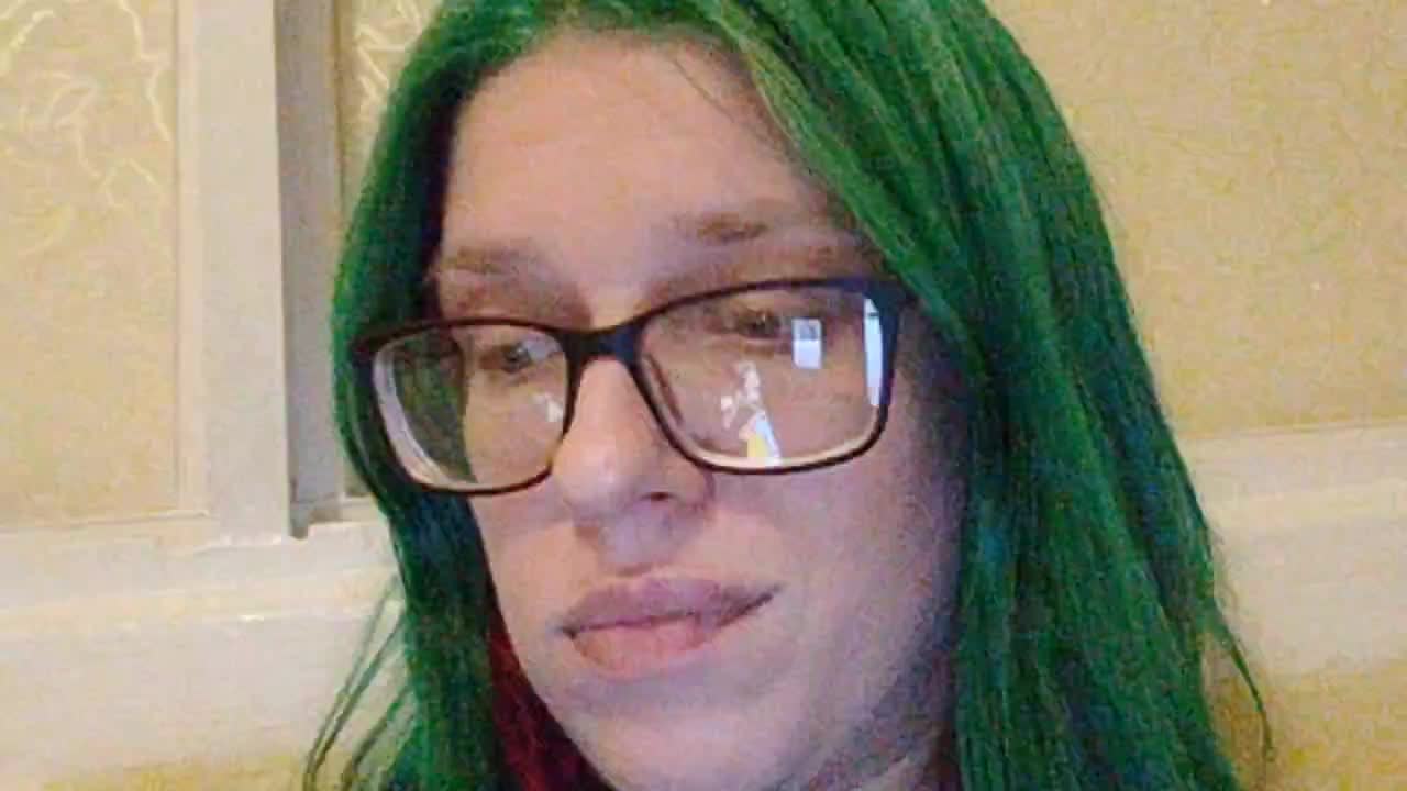 malvinella Live Sex December 18, 2025