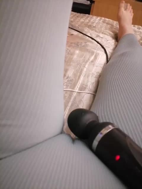 -Tiffany- Live Sex December 19, 2025