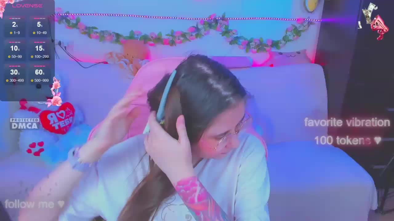 LoliSuccub Live Sex December 17, 2025