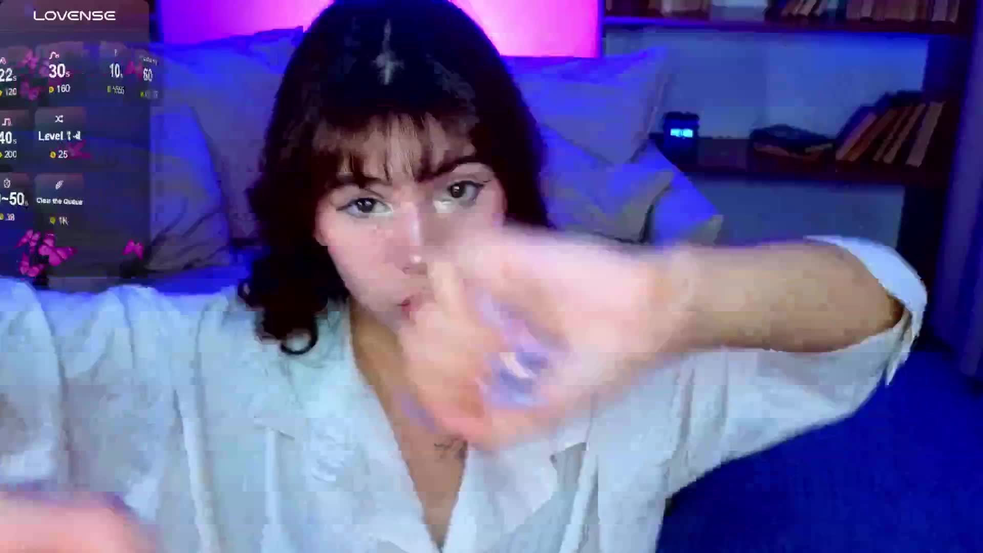 CoralineJones Live Sex December 18, 2025