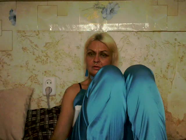 Gardener_of_Illusions Live Sex December 18, 2025