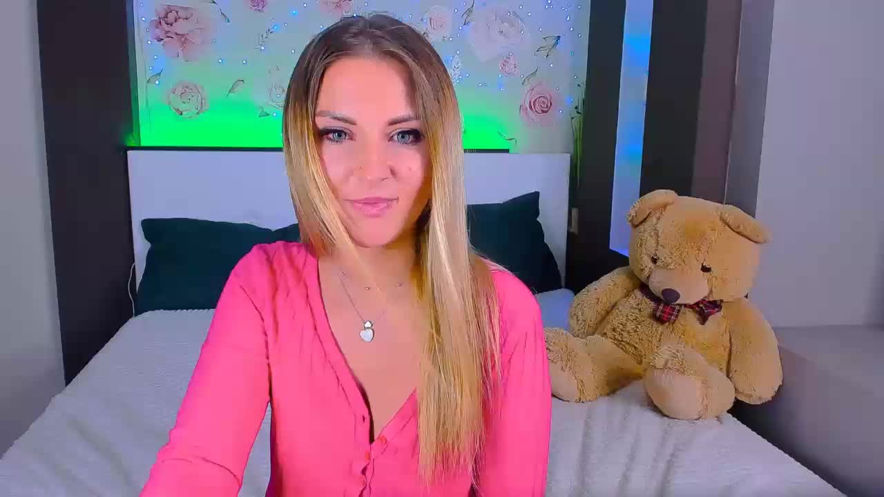 Alisee123 Live Sex December 13, 2025