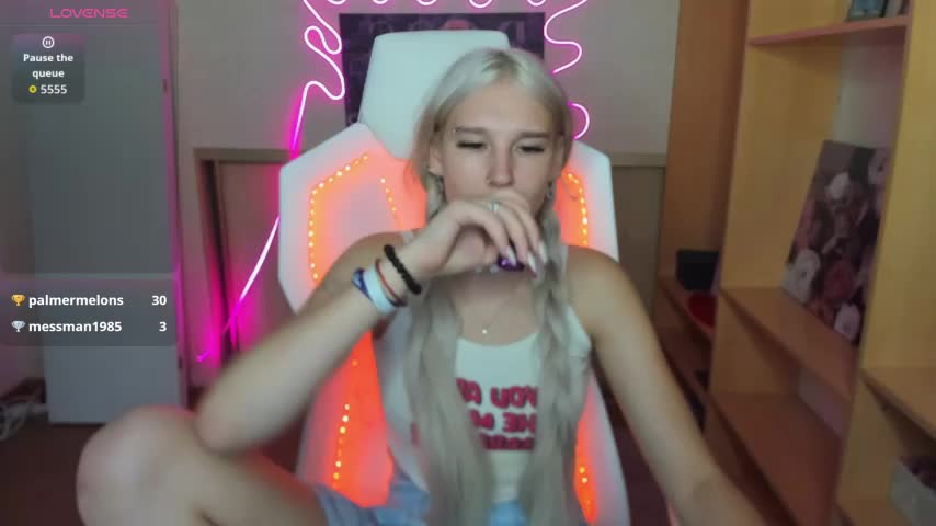 EvelinaLuu Live Sex 2025.08.18