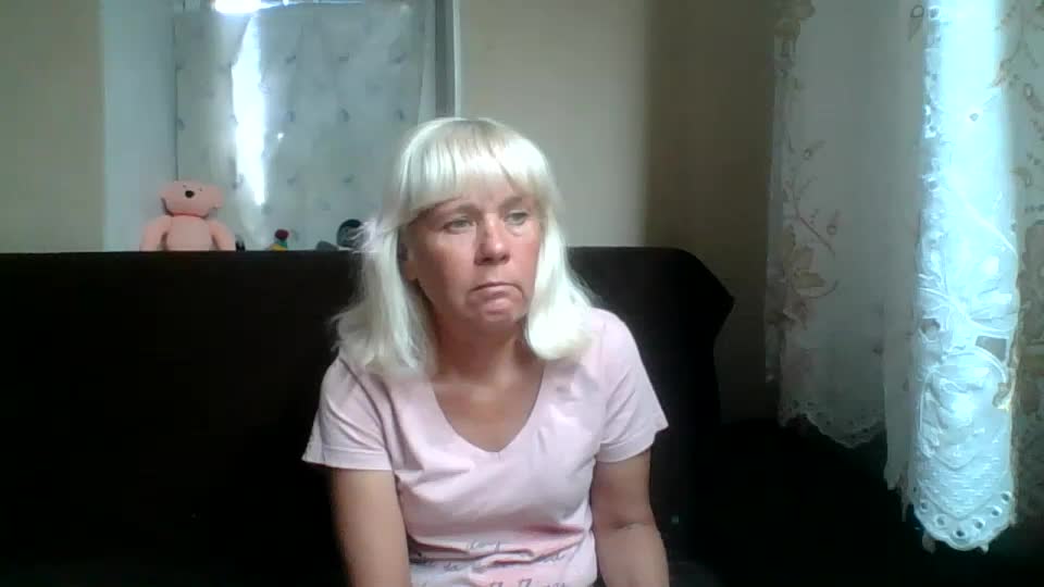 sakura_blonde Live Sex December 17, 2025