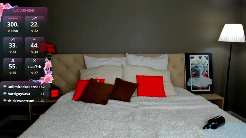 Niktoria_Shy Live Sex December 17, 2025