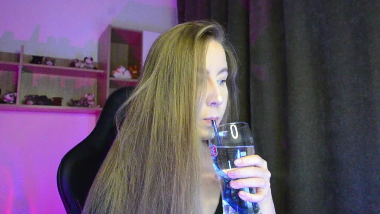 -Rii- Live Sex December 14, 2025