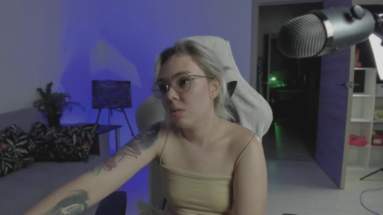 AnyaTaylorJoy_ Live Sex December 13, 2025