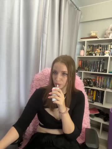 LillyFan-X Live Sex December 14, 2025