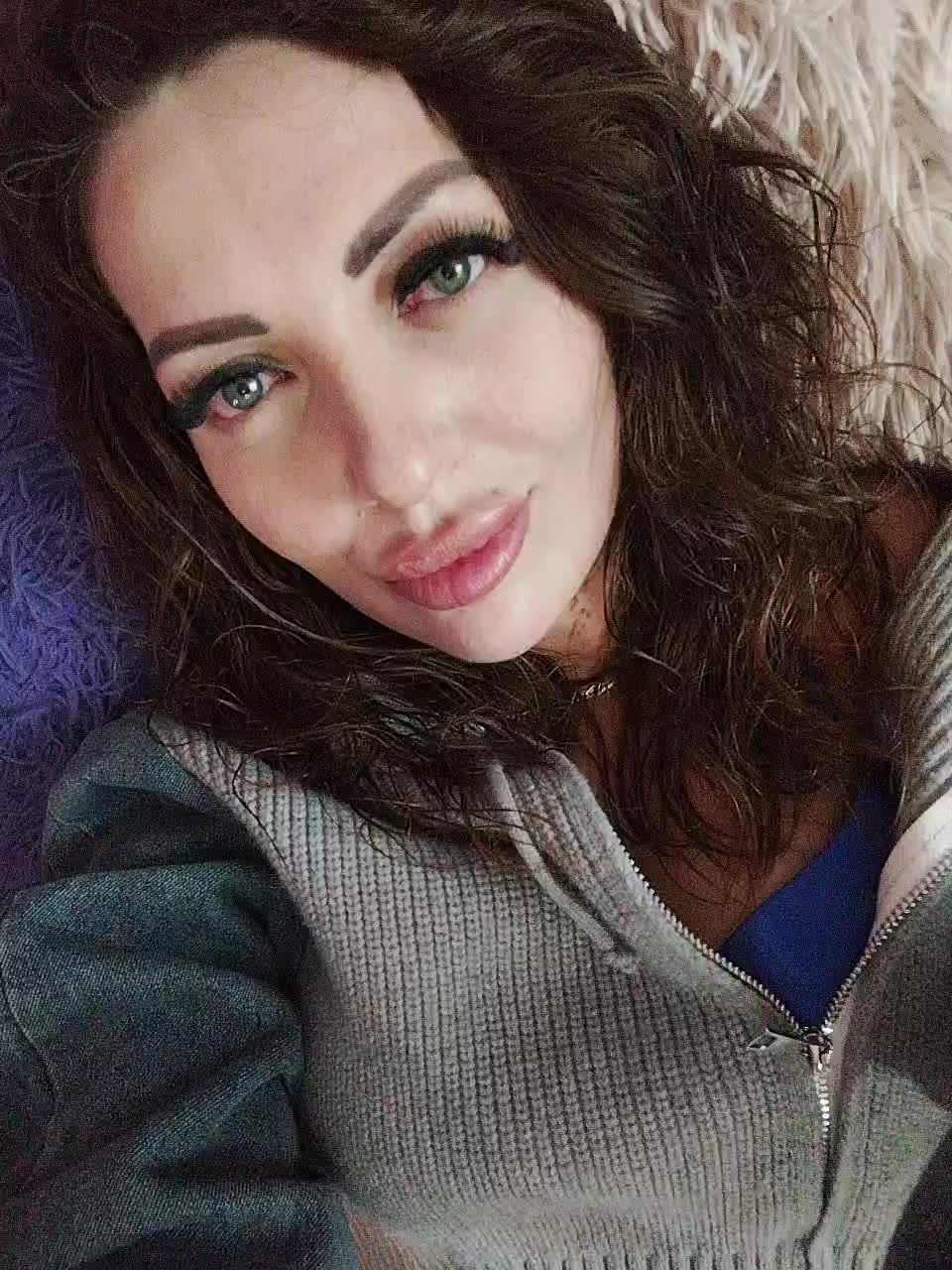 SexyKitty75-1 Live Sex December 14, 2025