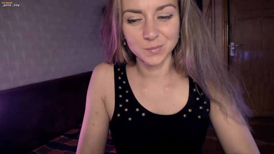 _pure_joy Live Sex December 13, 2025