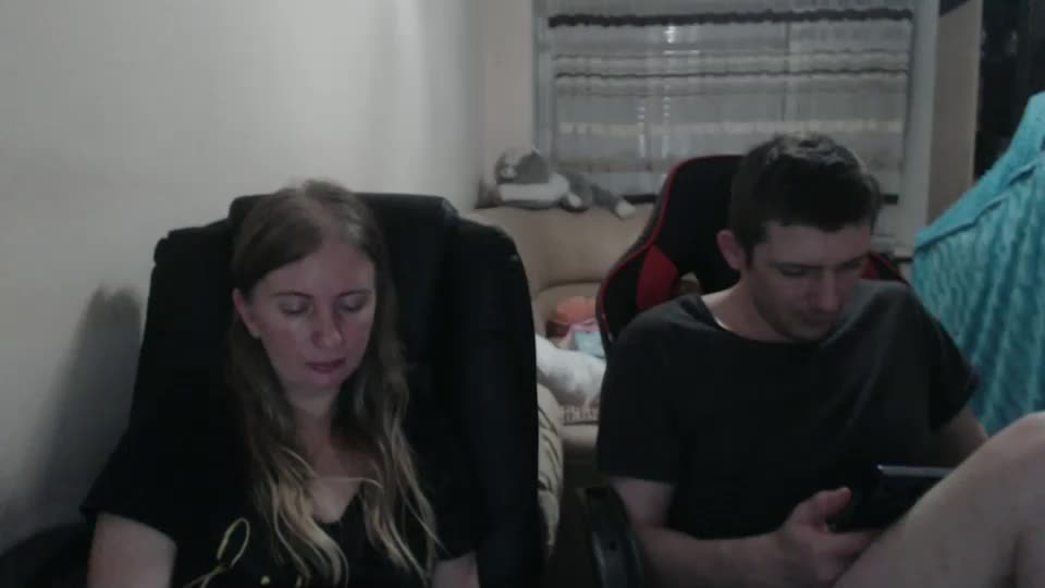 jenisandpeter Live Sex December 14, 2025