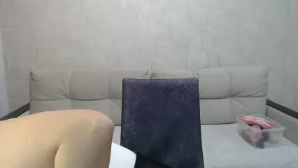 AngelaChic Live Sex December 13, 2025